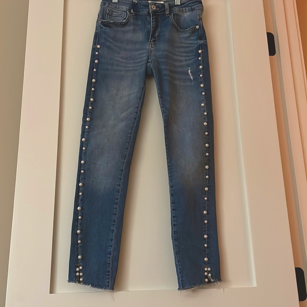Zara stylish medium wash jeans with pearls down side
